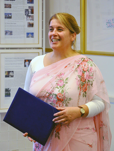 jk-MOM-2001-3.jpg