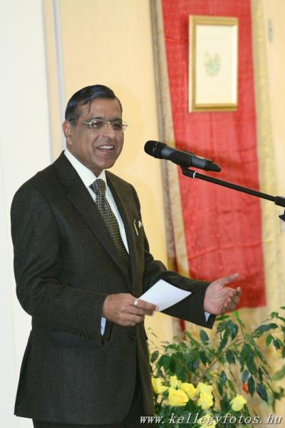 jk_sri_chinmoy_03.jpg