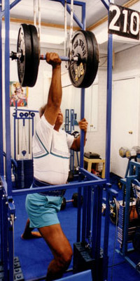 images/sri_chinmoy_lifting.jpg