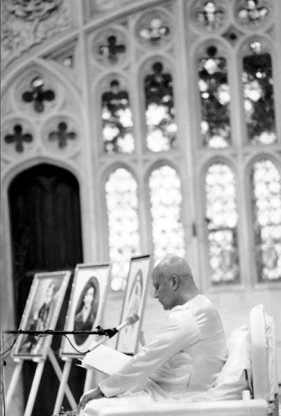 sri_chinmoy_cambridge_lecture.jpg