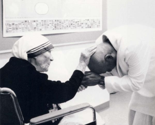 terez_anya_sri_chinmoy_3.jpg
